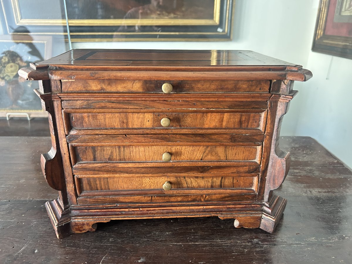A Rare 17th-century Model Of A Tuscan Canterano Made Of Fine Woods.-photo-3