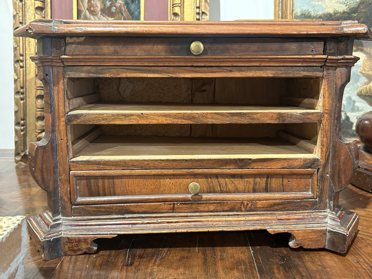 A Rare 17th-century Model Of A Tuscan Canterano Made Of Fine Woods.-photo-4