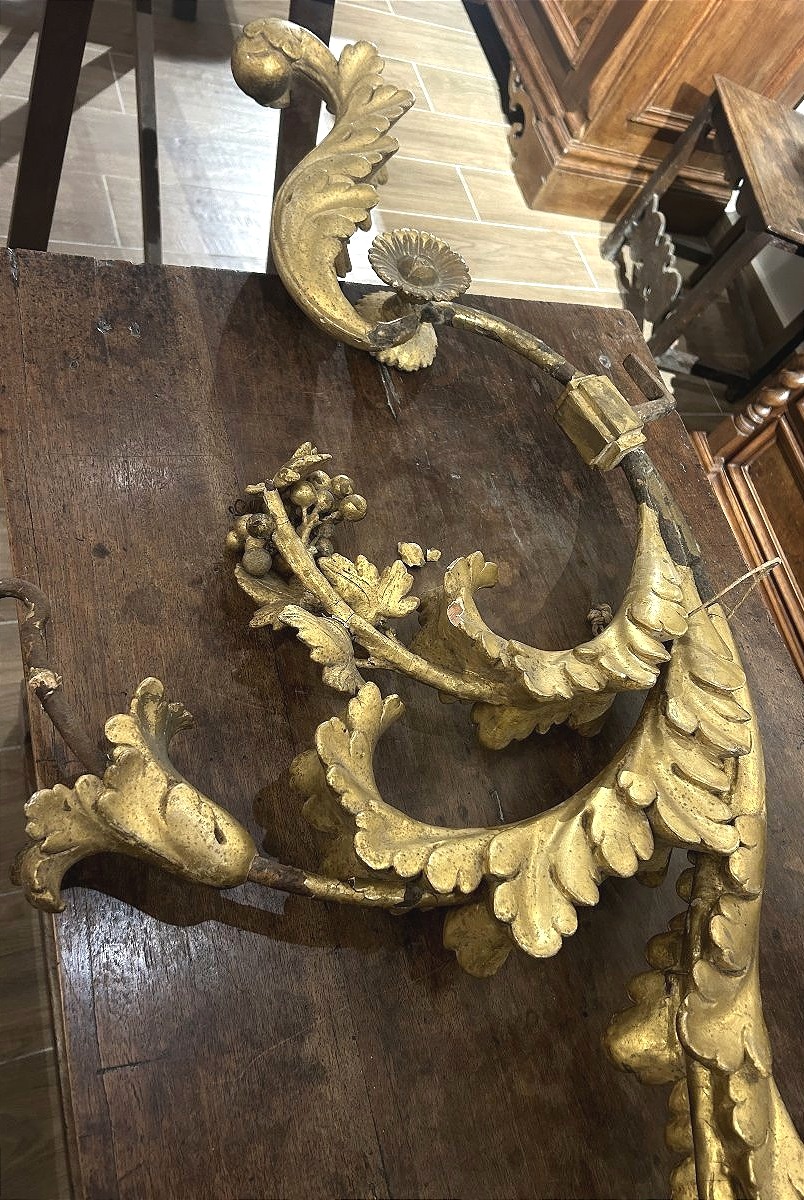 Couple Of Gilded And Richly Carved Palace Candlesticks, 17th-century From Central Italy.-photo-5