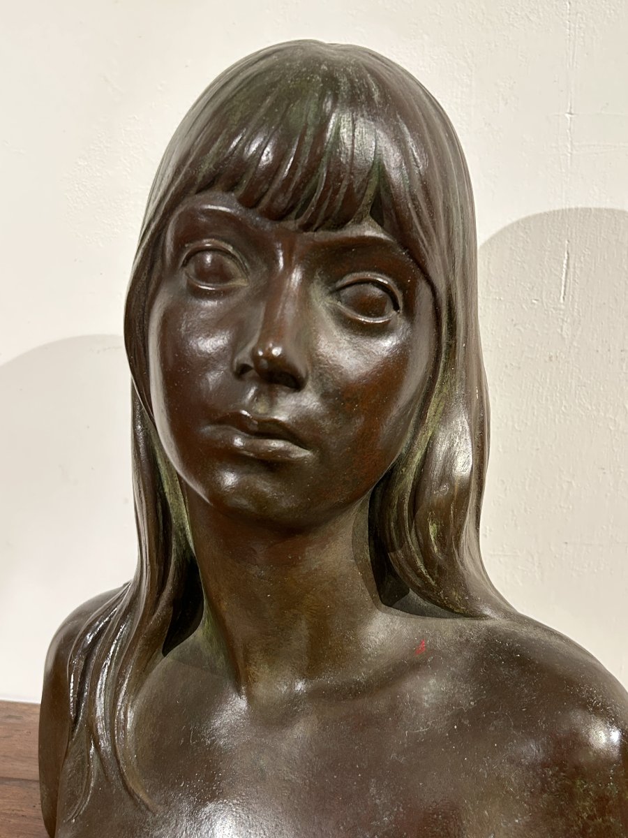Buste féminin, sculpture en bronze signée Baiardi, 40 x 47 cm.-photo-4
