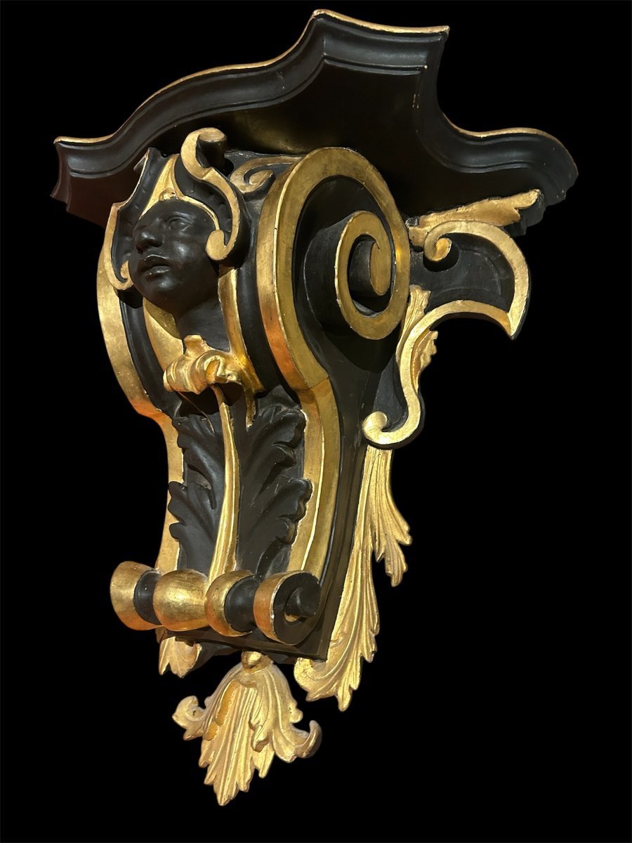 A Finely Carved Shelf Decorated With Gold And Black Lacquer. Central Italy, Late 17th Century-photo-2
