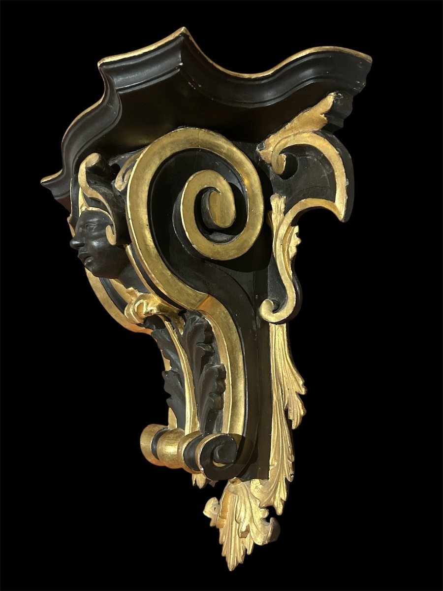 A Finely Carved Shelf Decorated With Gold And Black Lacquer. Central Italy, Late 17th Century-photo-3