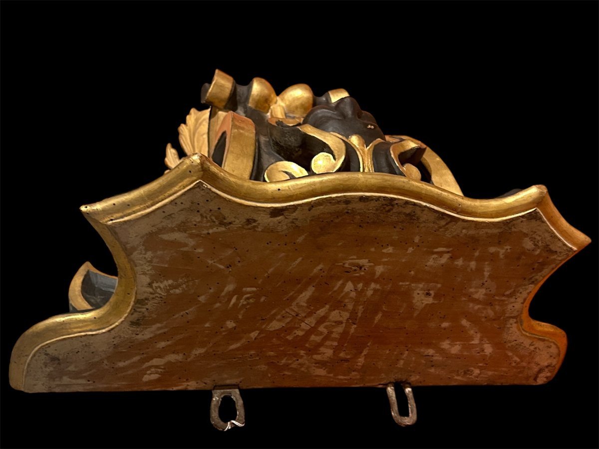 A Finely Carved Shelf Decorated With Gold And Black Lacquer. Central Italy, Late 17th Century-photo-4