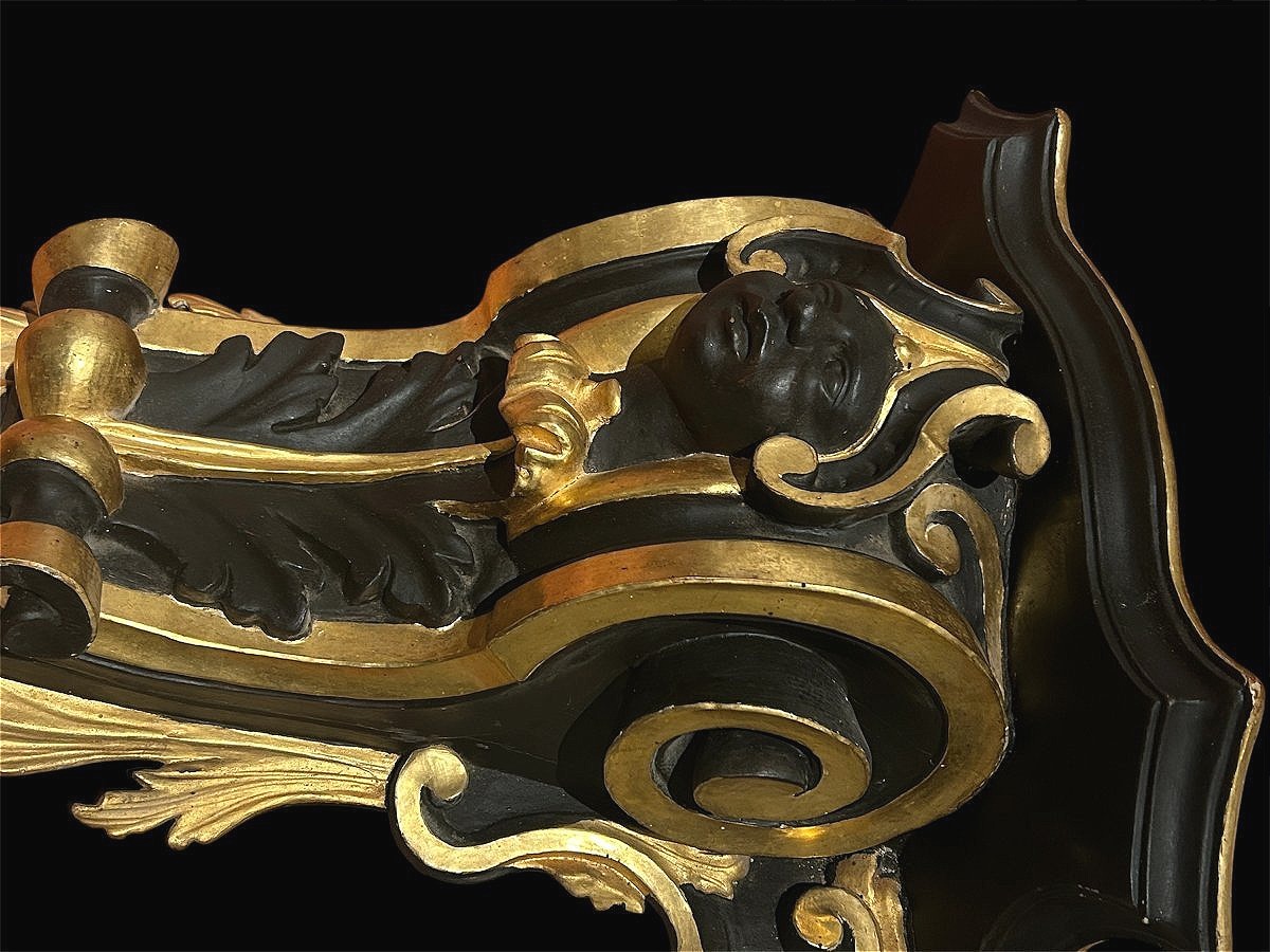 A Finely Carved Shelf Decorated With Gold And Black Lacquer. Central Italy, Late 17th Century-photo-1