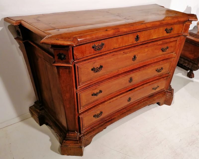 Rare Louis XIV Chest Of Drawers Veneered In Cypress Wood And Inlaid With Rosewood, Papal State.