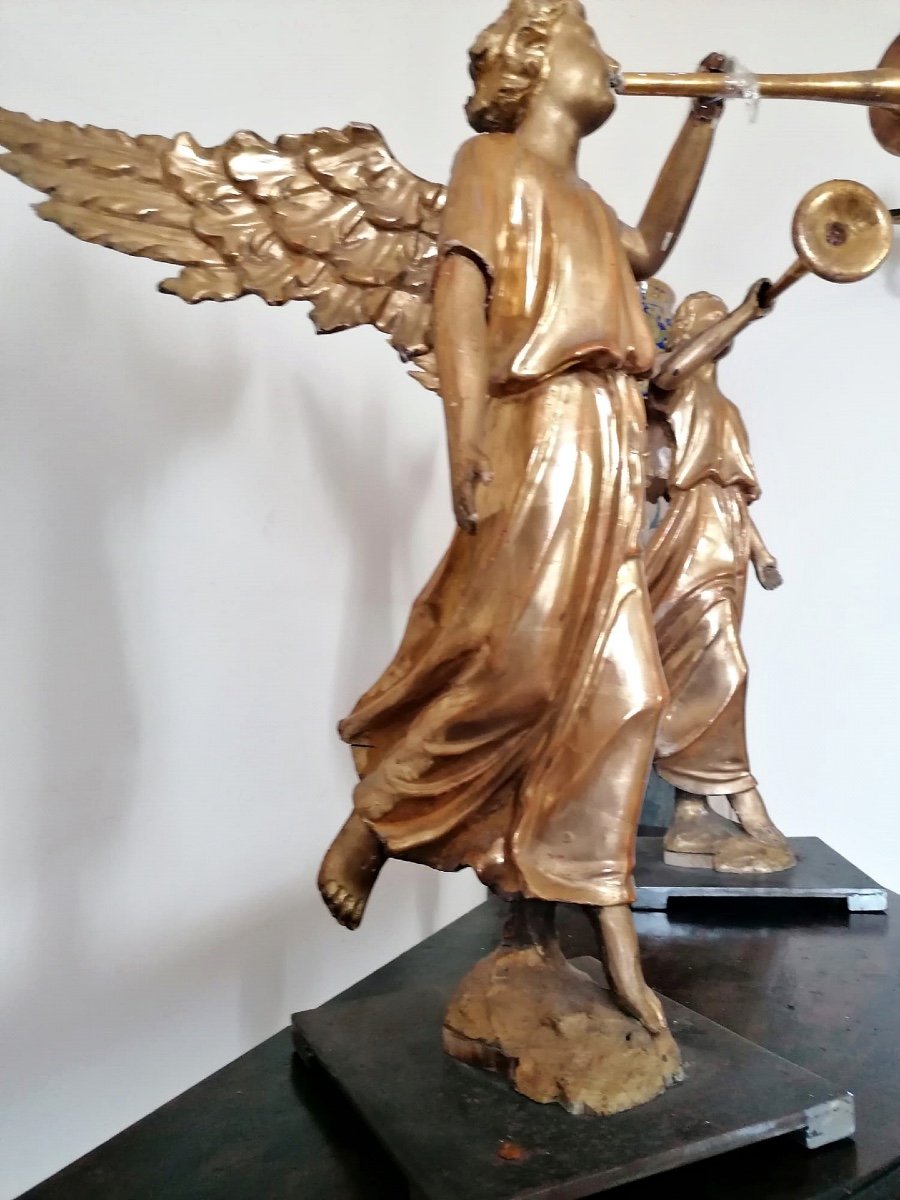 Magnifique Paire d'Anges Musiciens Tard-baroques En Bois Doré Italia, 70 Cm -photo-2