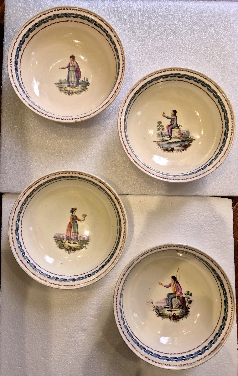 Four Fayence Bowls Naples Migliuolo Giustiniani Manufacture XIX Century