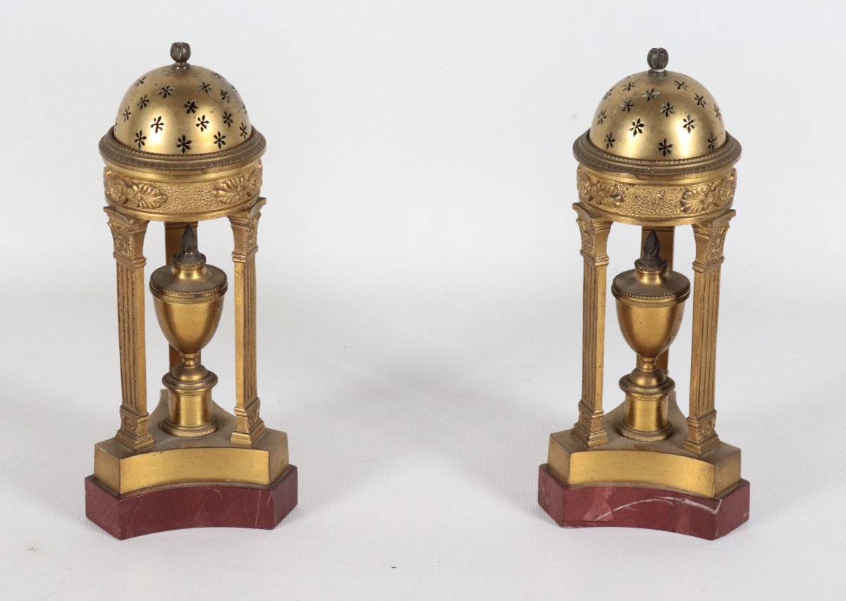 Pair Of Gilt-bronze Incense Burners, Empire Style, France Or The Baltic Region, 19th Century