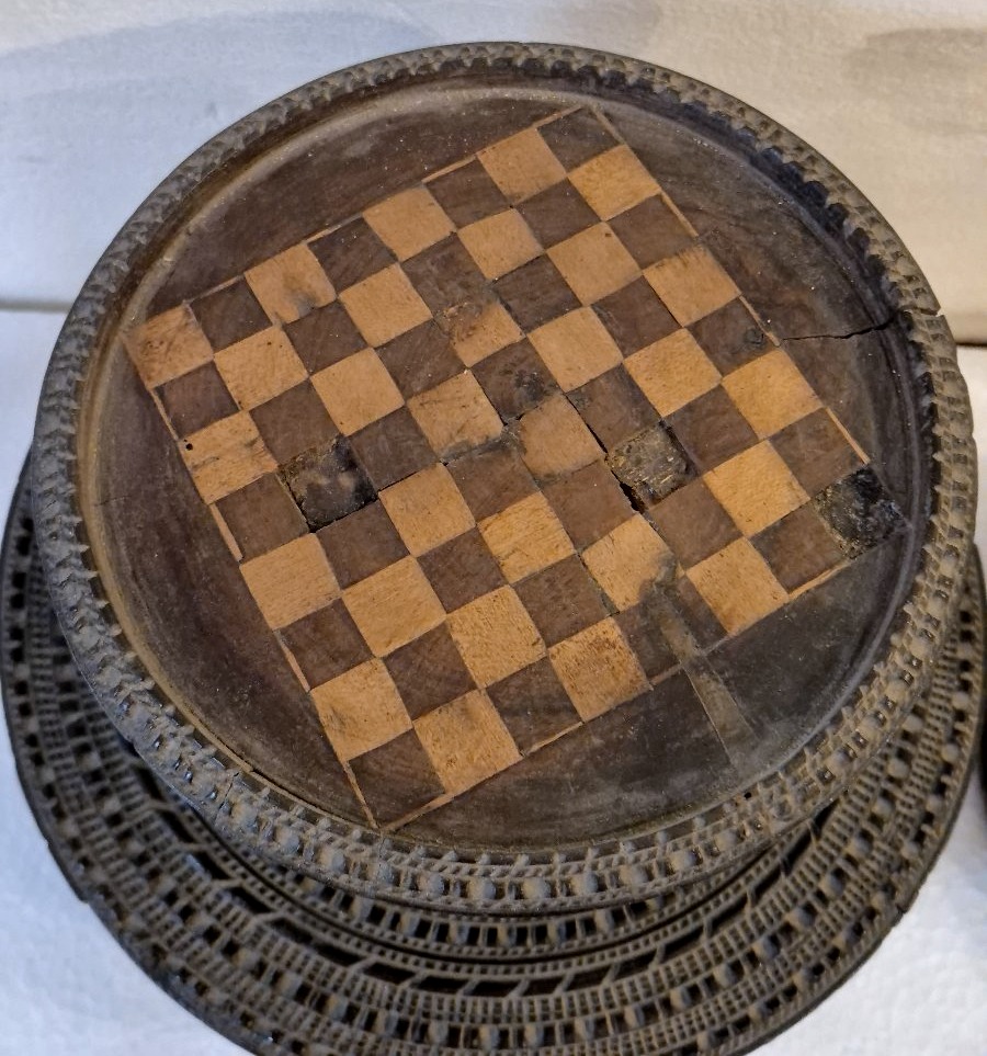Boite à jeux et tabac en bois Napoleon XIXéme siécle Œuvres de prisonniers de guerre -photo-2