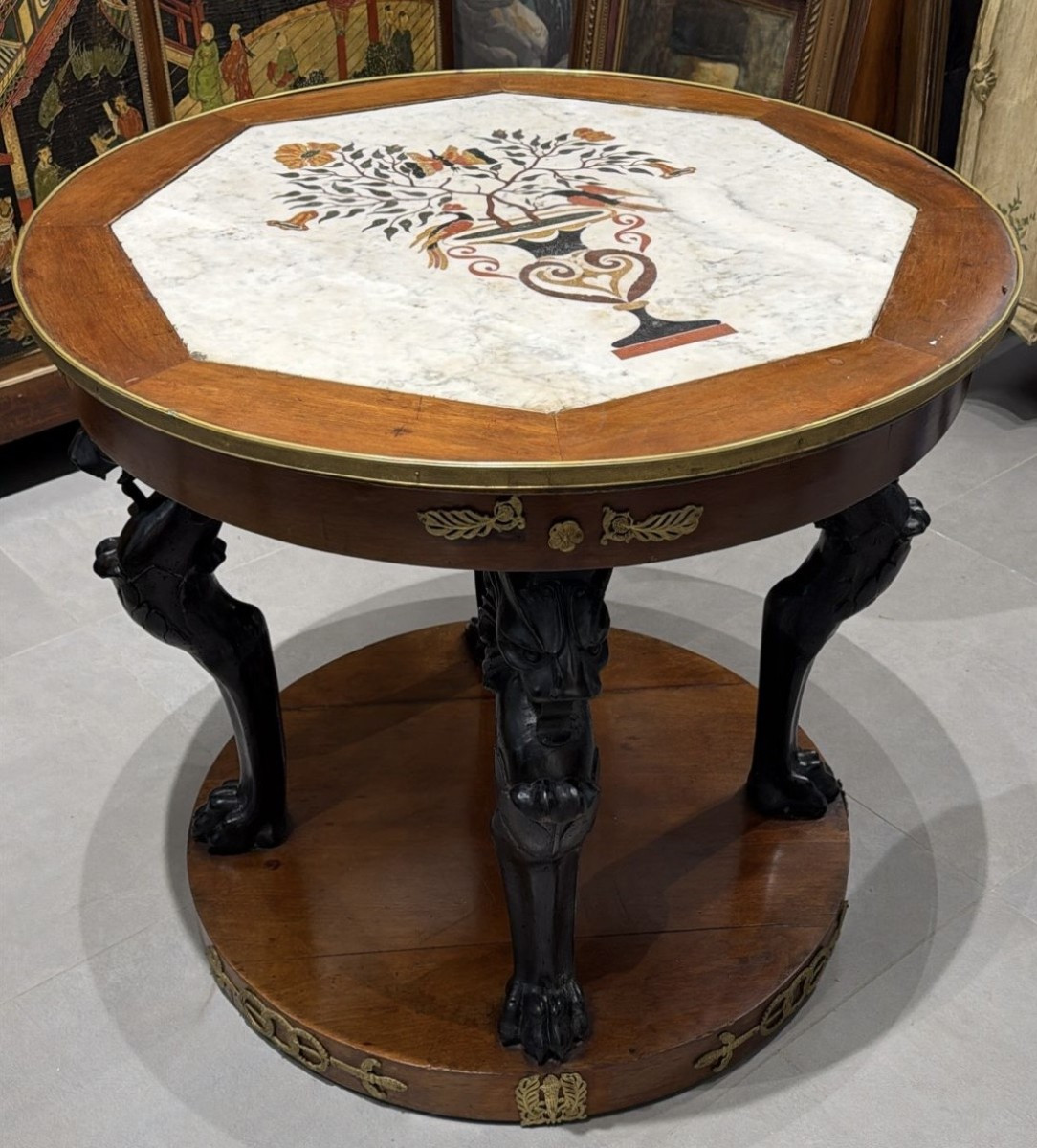 Table Empire provenant de Lucques avec plateau en marbre incrusté