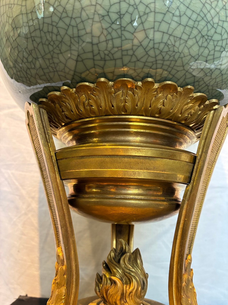 Vase en céladon monté sur bronze doré, France, XIXe siècle-photo-4