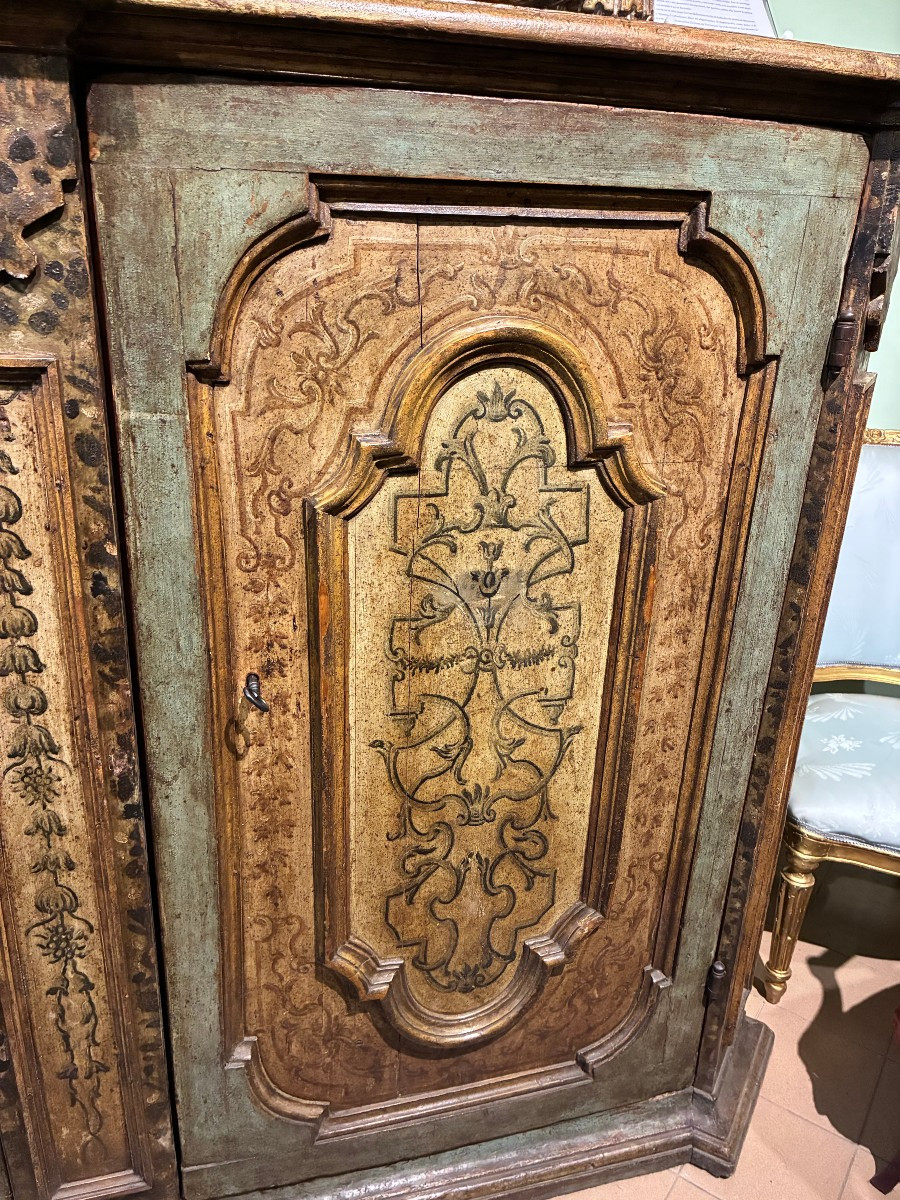 Buffet à deux portes avec laque d'origine provenant de Rome, XVIIe siècle-photo-2