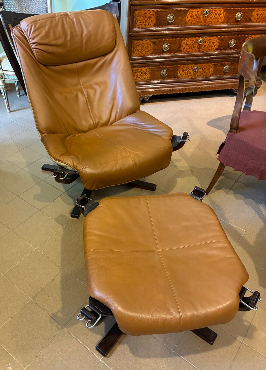 1980s Poltrona Frau "viking" Armchair, With Ottoman