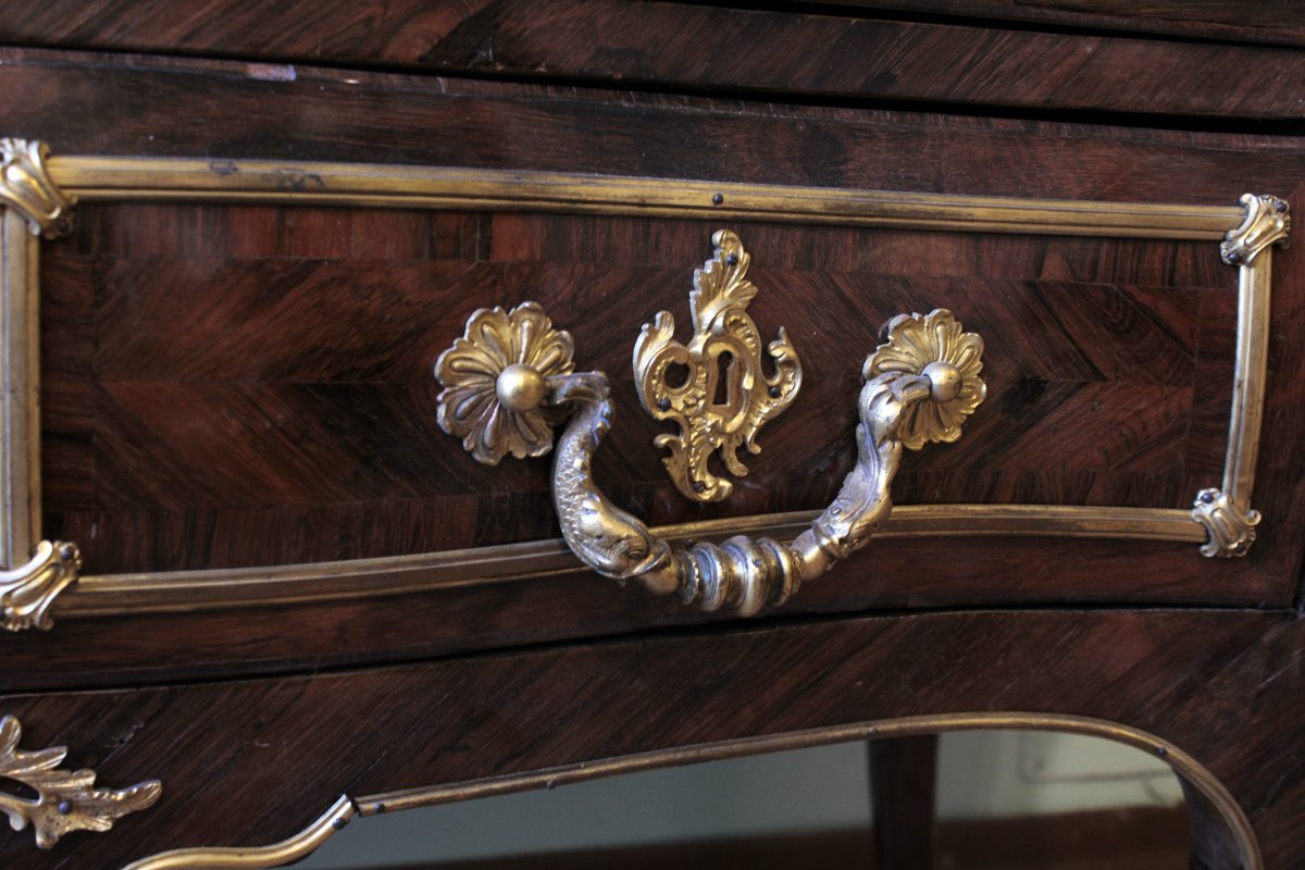 An Antique Louis XV Chest Of Drawers-photo-6