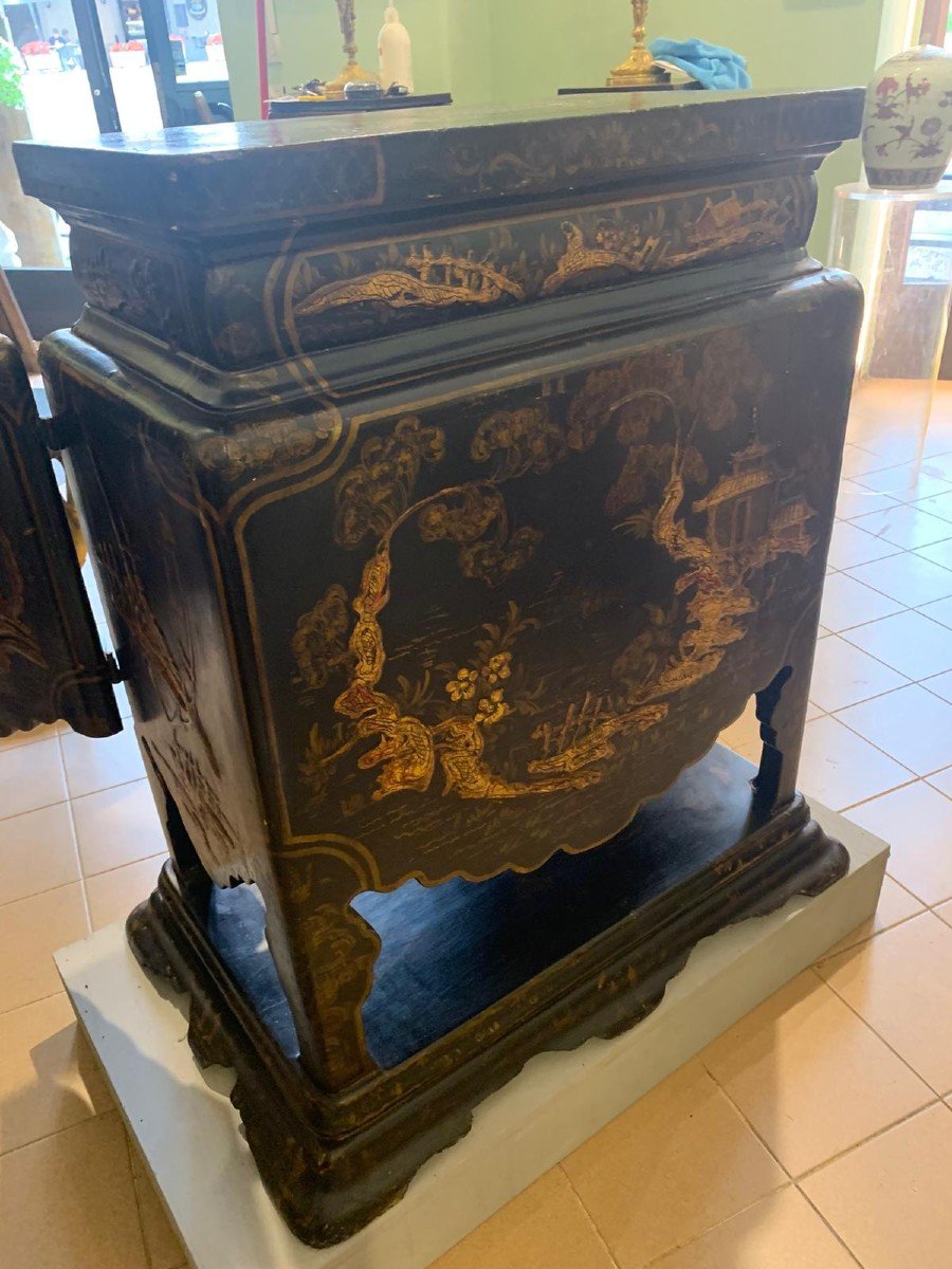 Chinese Cabinet, From The Center And Also Finished On The Back, Made At The End Of The Eighteenth Century-photo-2