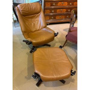1980s Poltrona Frau "falcon" Armchair, With Ottoman