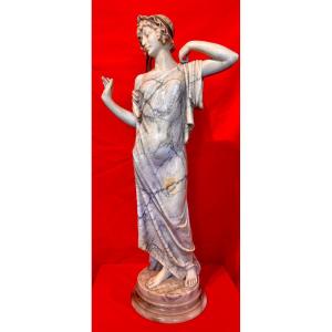 A Marble And Alabaster Lady Of French Origin From The Late 19th Century