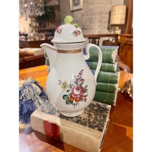 cafetière en porcelaine