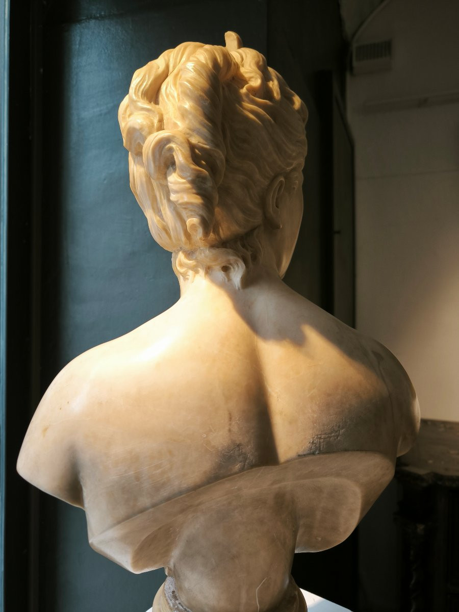 Buste de Diane, sculpteur de la première moitié du XIXᵉ siècle.-photo-4