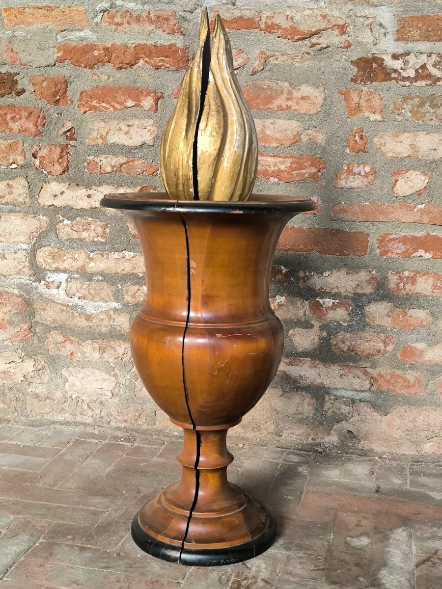 Paire de frises de théâtre représentant des brasiers ardents, manufacture du XIXᵉ siècle.-photo-3