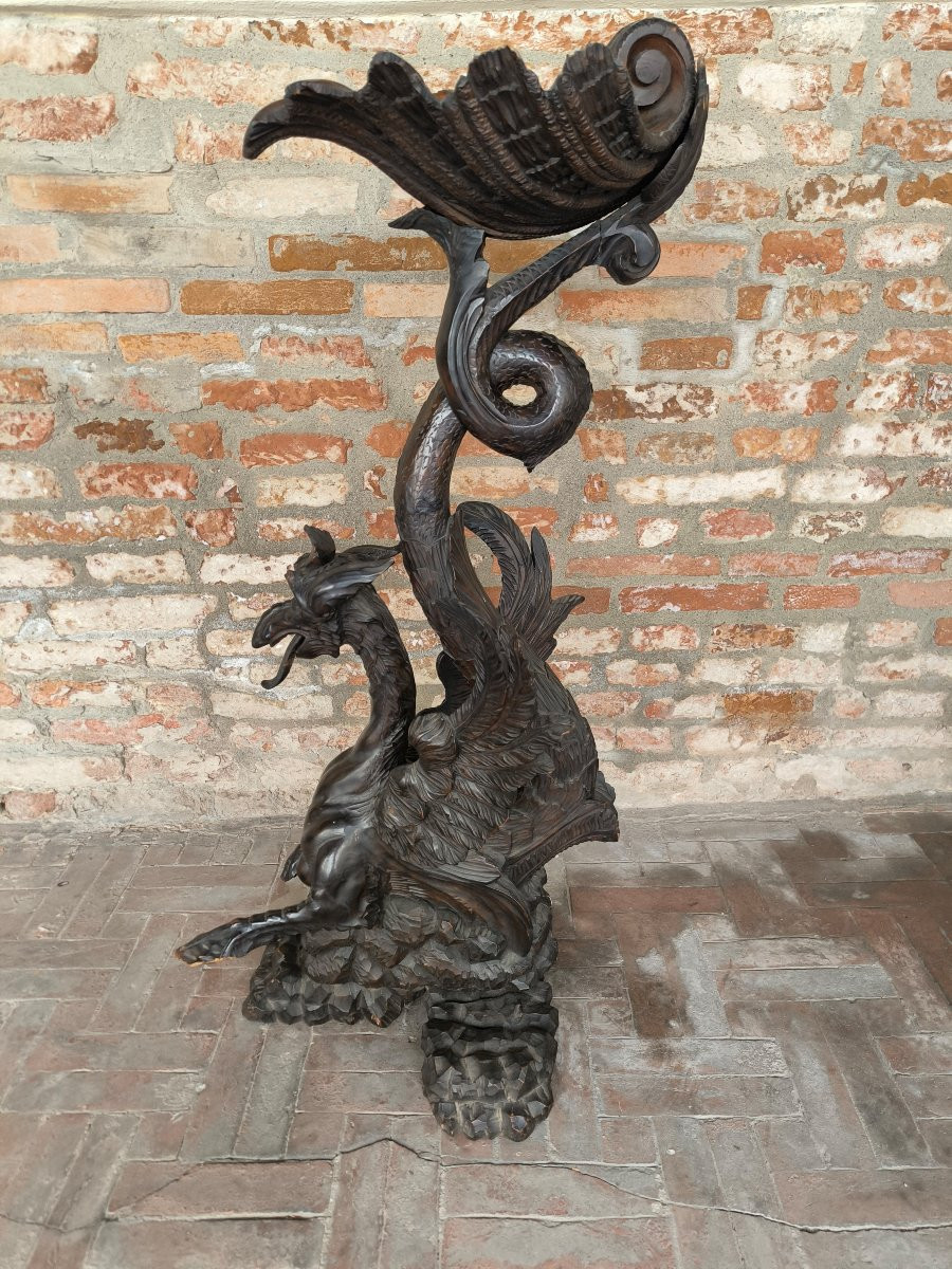 Sculpture sculptée en forme de dragon grotesque avec coquillage porte-objets. XIXe siècle.-photo-2