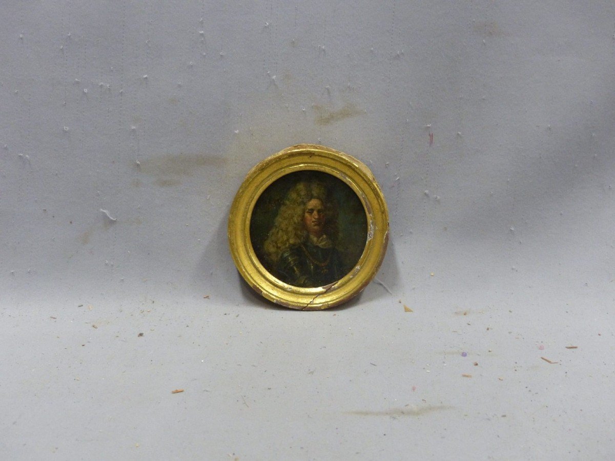 Copper Miniature Representing A Man In Armor In Profile, 18th Century-photo-2