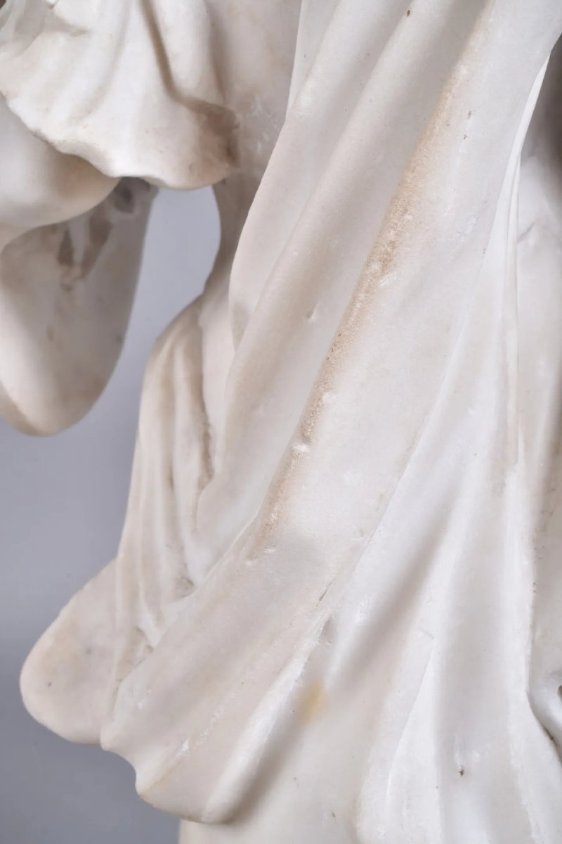 Sculpture en Marbre Blanc – École du XIXe siècle dans le goût du XVIIe siècle-photo-3