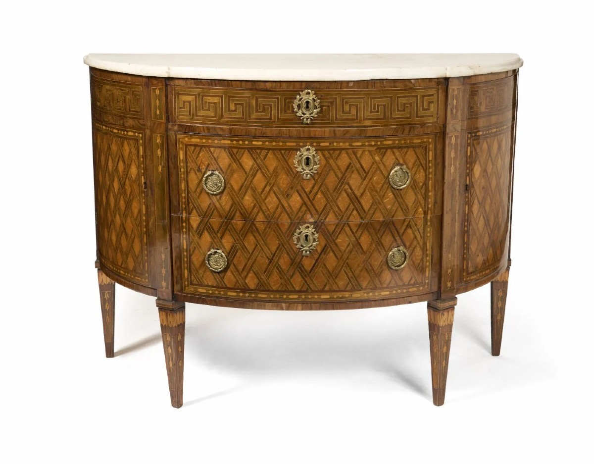 Important commode d’Italie du Nord – fin du XVIIIe siècle