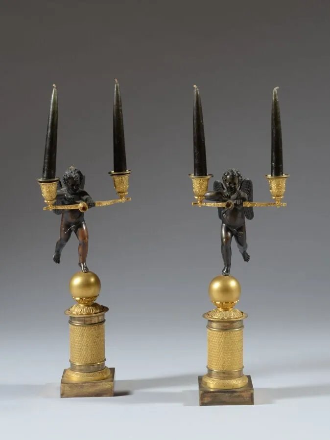 Paire de candélabres en bronze doré, ciselé et patiné – Époque Empire