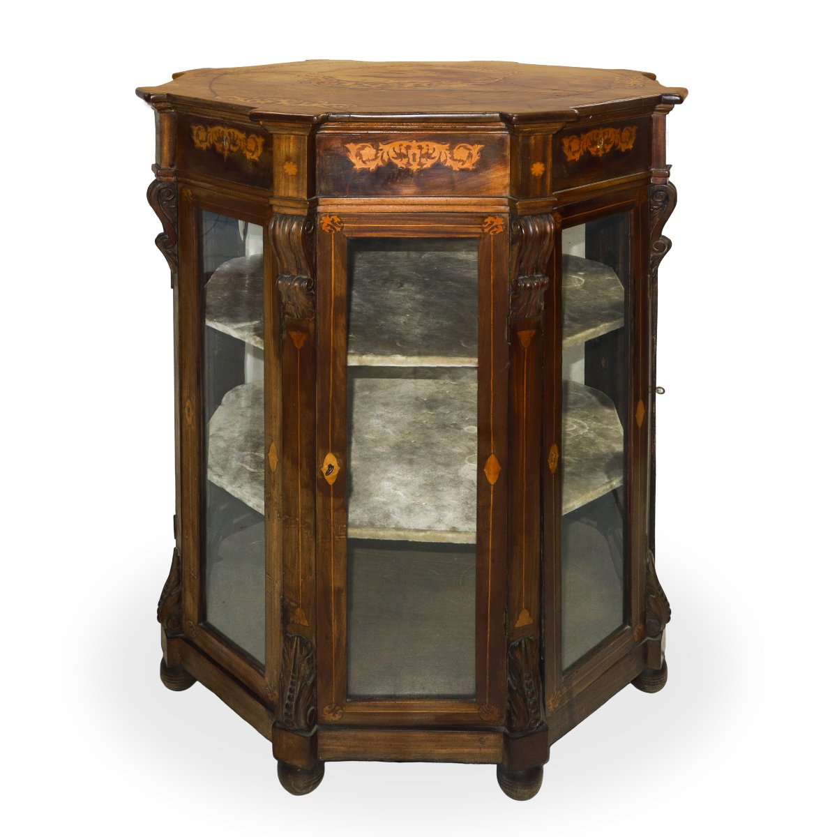 Vitrine octogonale marquetée, XIXe siècle