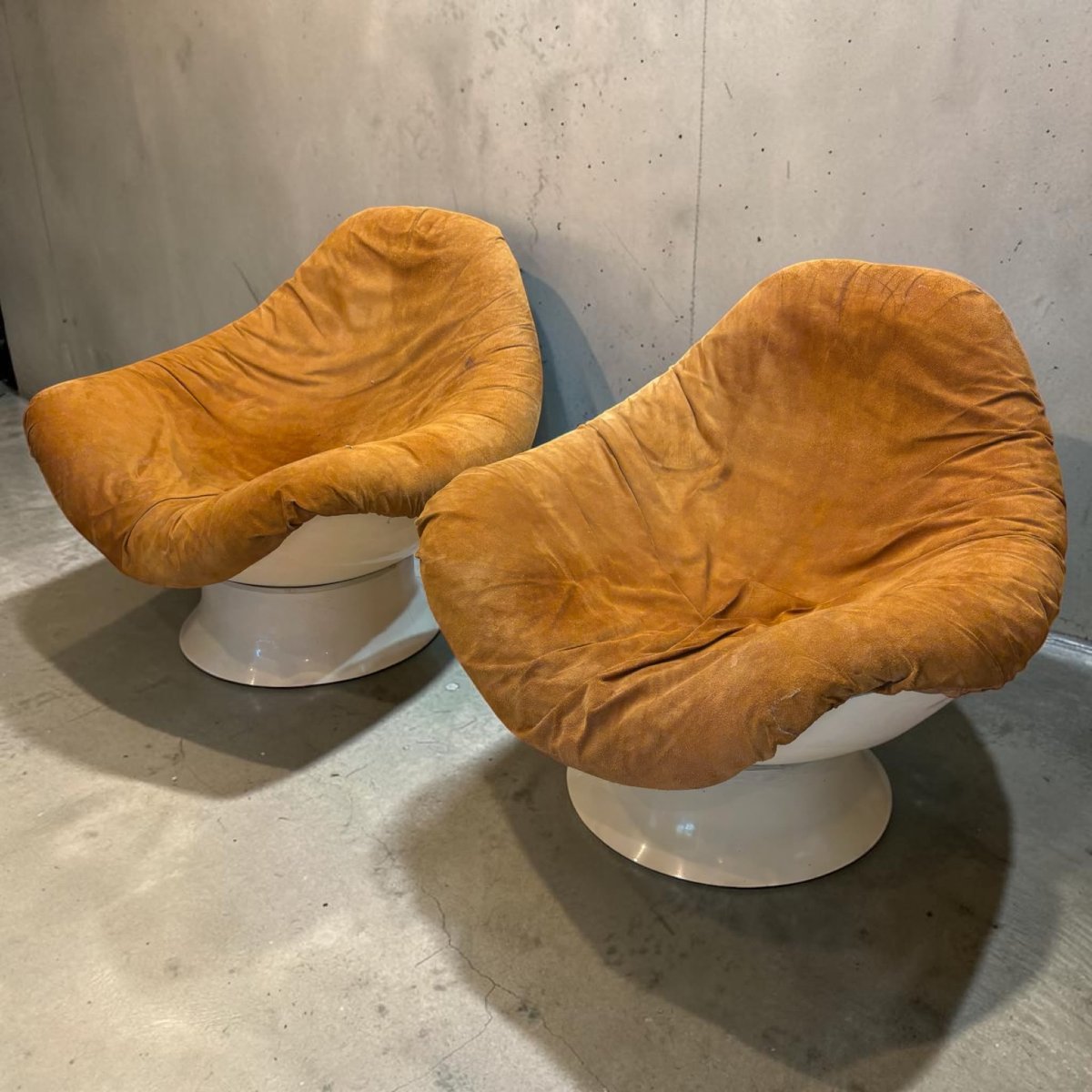 Paire de fauteuils Rodica par Mario Brunu – Comfort Italy – Space Age années 60