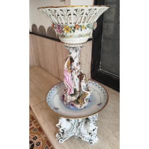 Surtout de table en porcelaine de Dresde – XXe siècle