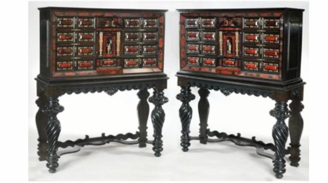 Very Rare Pair Of Antwerp Cabinets - XVII-photo-2