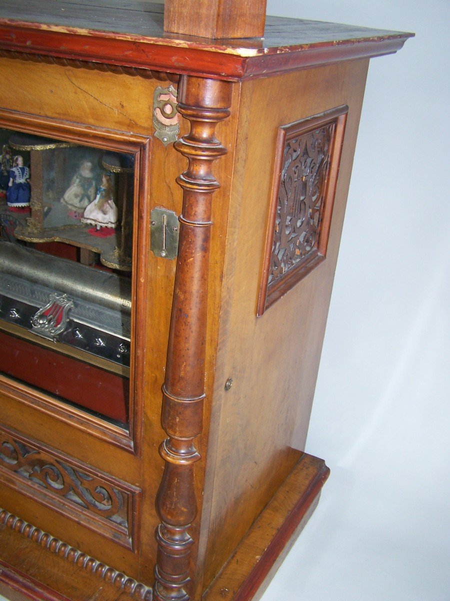 Large Music Box With 3 Dancing Dolls, Station Box-photo-6