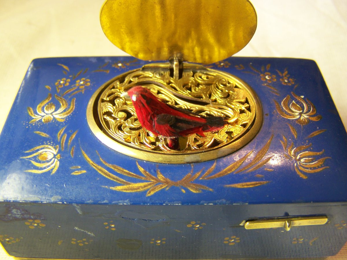 Singing Bird Box By Karl Griesbaum-photo-2