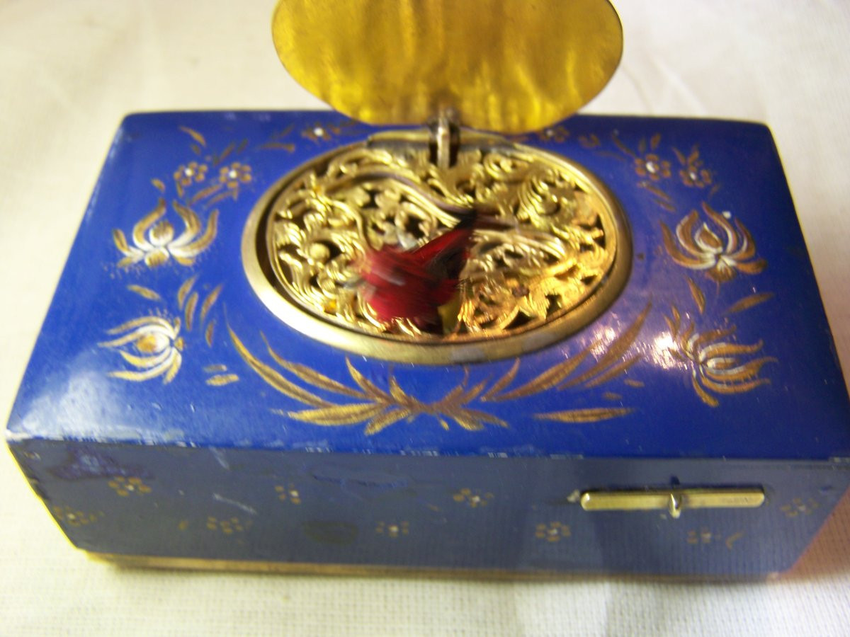 Singing Bird Box By Karl Griesbaum-photo-3