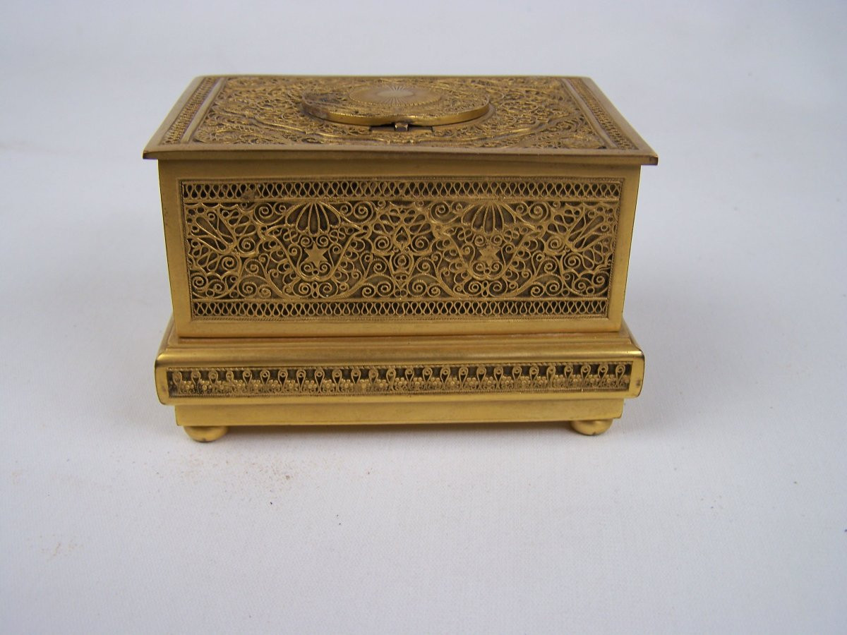 Oiseau chanteur de Griesbaum avec tirroir-photo-3