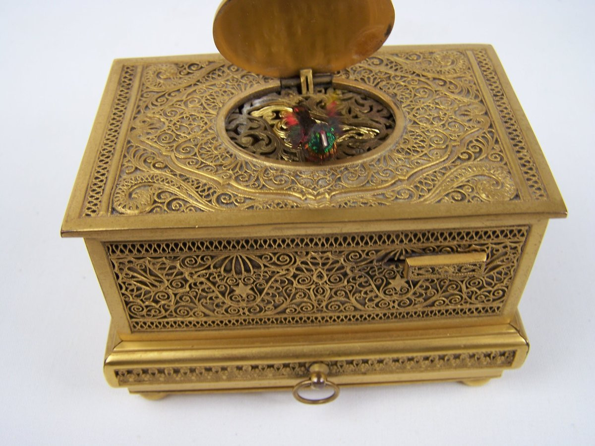 Oiseau chanteur de Griesbaum avec tirroir-photo-6