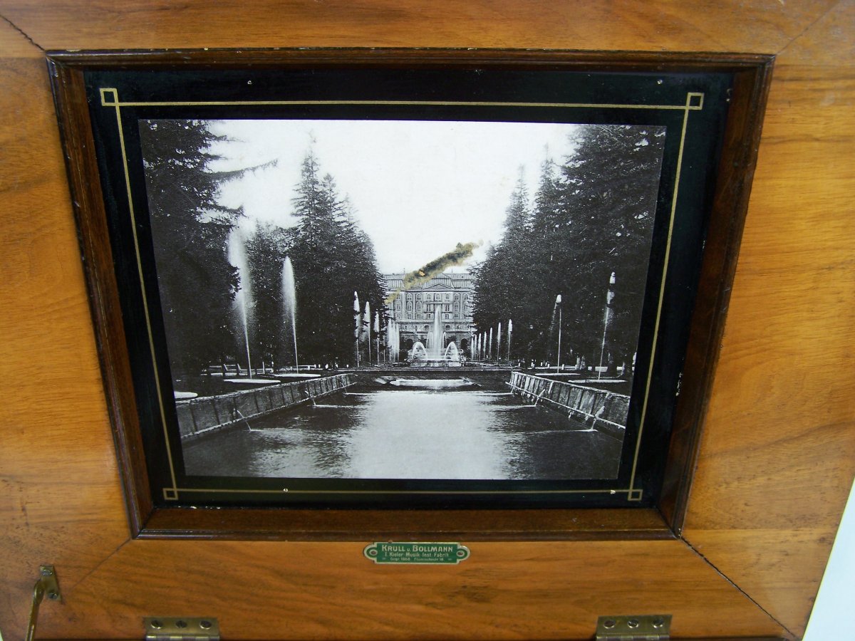 Polyphon Music Box With Bells-photo-2