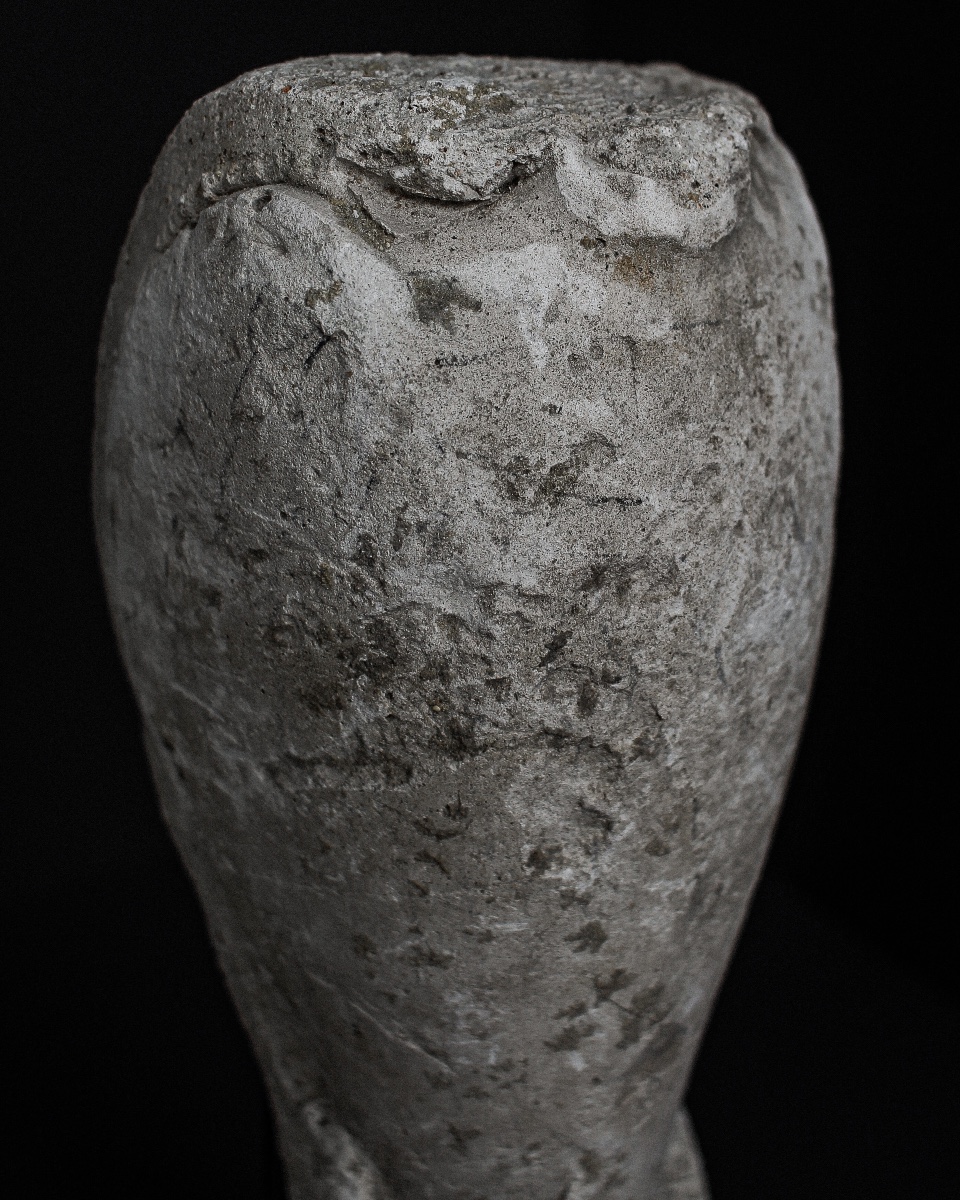 Egyptian Limestone Ibis Body On Base, Middle Kingdom (2040-1782 B.c.).-photo-3