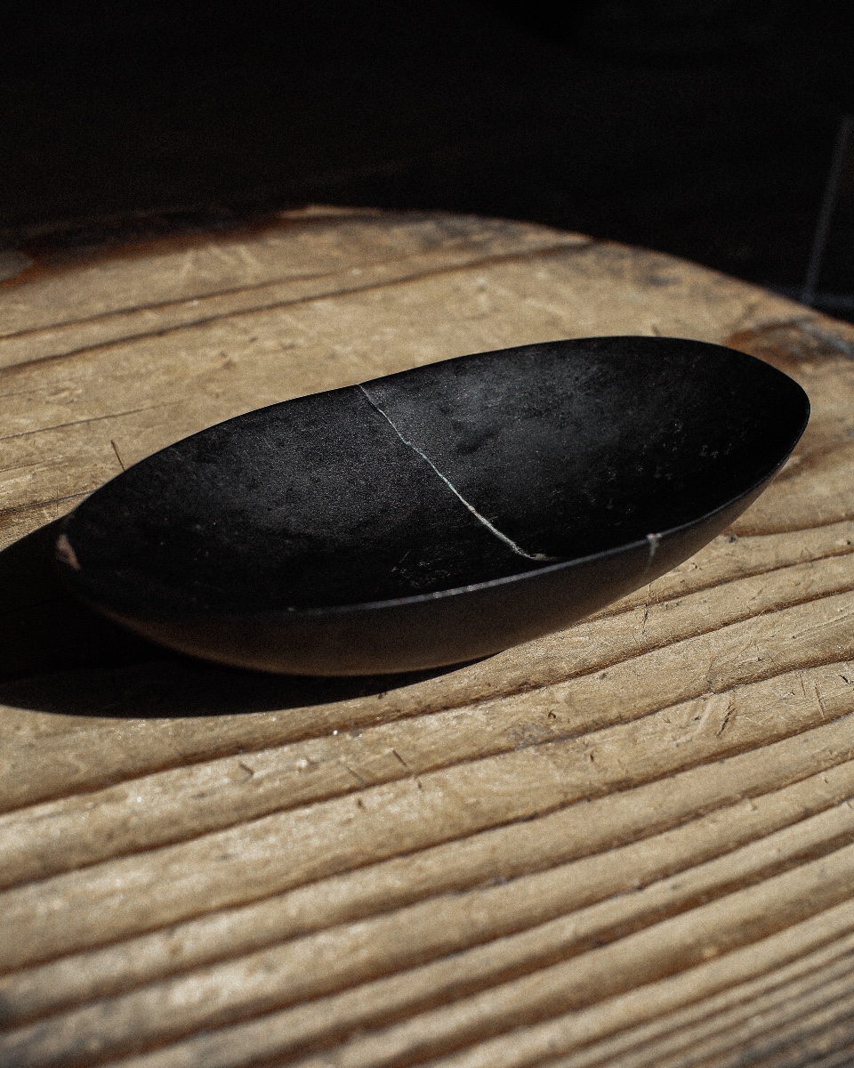 Black Schist Offering Plate From Ancient Egypt, Predynastic Period Of Naqada Ii-photo-4
