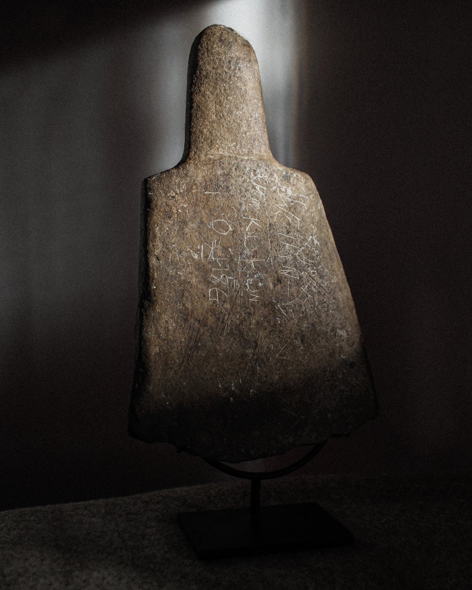 Monumental Neolithic Greywacke Toki Blade With Handle On Stand-photo-1