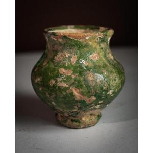 Pichet parthe à glaçure verte