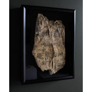 Fragment Of Egyptian Cartonnage From The Late Period (664-332 Bc) In Display Case