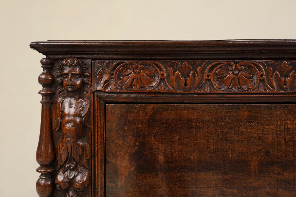 16th Century Italian Renaissance Walnut Cabinet With Rich Carvings-photo-4
