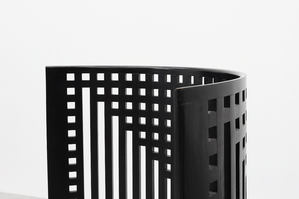Paire de chaises noires Mackintosh Willow par Atelier International, Italie, années 1980-photo-3