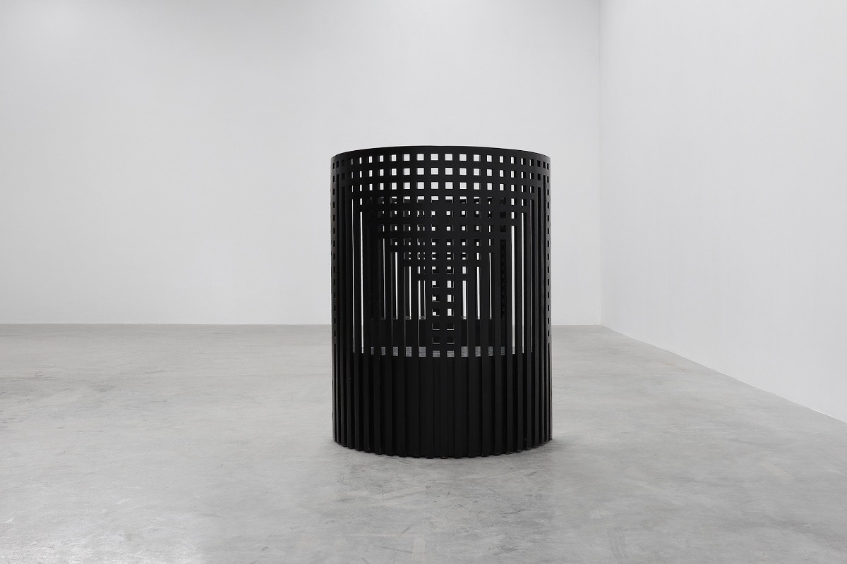 Paire de chaises noires Mackintosh Willow par Atelier International, Italie, années 1980-photo-6