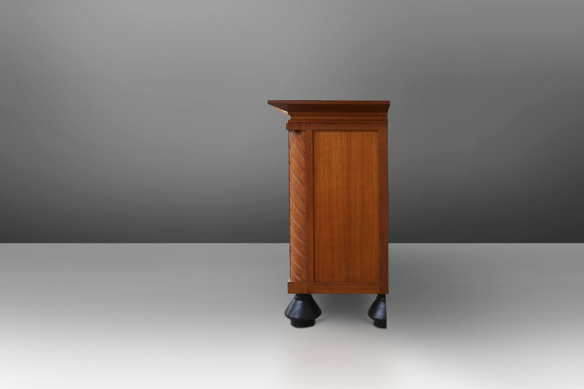 Buffet belge brutaliste Art Déco en chêne massif et détails en laiton-photo-1