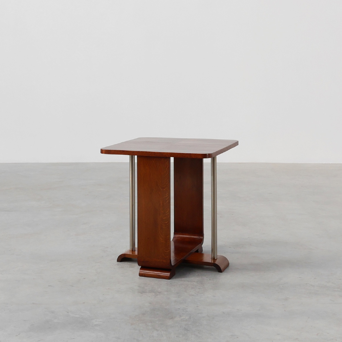 Table d'appoint carrée Art Déco en placage de chêne, France vers 1925