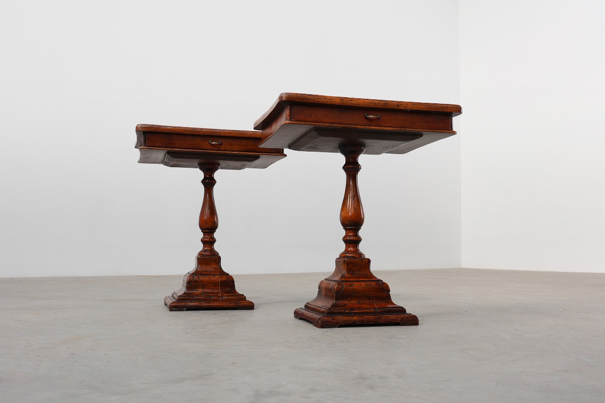 Pair Of 20th Century English George IV Style Bedside Tables-photo-7